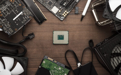 cpu-and-other-computer-parts-on-the-table-2023-11-27-05-13-38-utc (2)